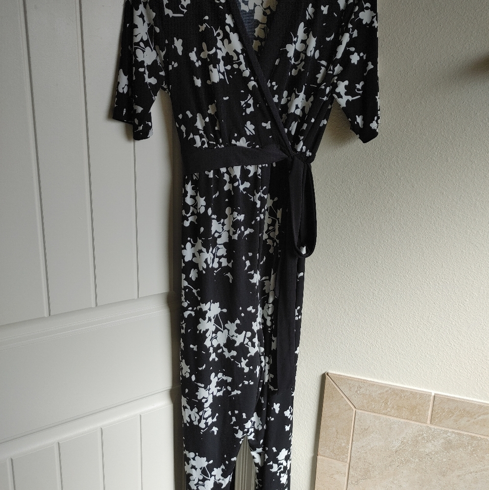 Maternity jumpsuit